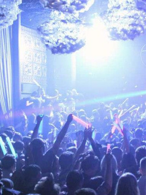 How Hollywood Is Ringing In 2013!