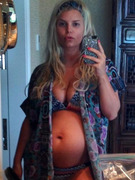 Jessica Simpson Bares Baby Bump In a Bikini!