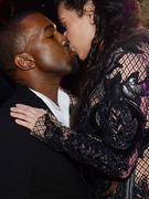 New Year's Eve -- Who Kissed Who at Midnight?