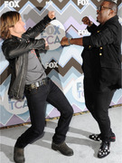 Keith Urban & Randy Jackson Mock Nicki & Mariah Feud