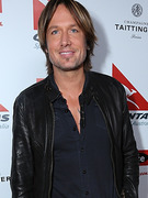 Exclusive: Keith Urban Reveals "Idol" Judge He Agrees With Most!
