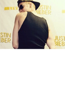 Justin Bieber Moons Twitter Followers with Bare Butt Pic