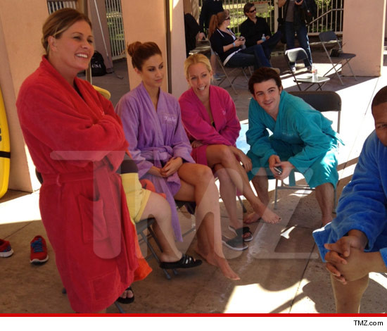0121_katherine_webb_chewie_kendra_article_tmz_wm_3