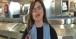 Kelly Kapowski Says Hell to the No on 'Bell'
