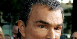 Burt Reynolds Hospitalized -- Intensive Care Unit After Catching the Flu 