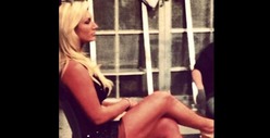 Hulk Hogan -- Hey Check Out My Daughter's HOT LEGS 