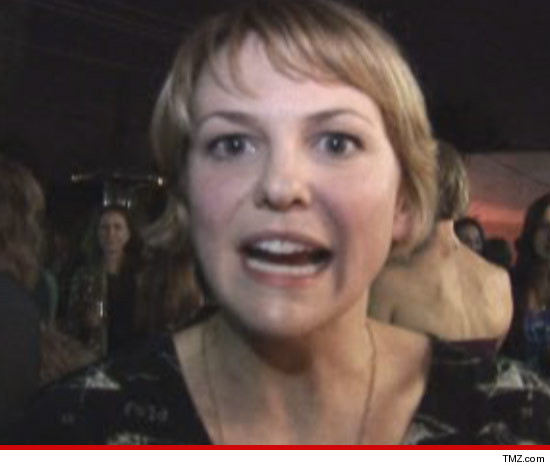 0201-larisa-oleynik-tmz