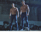"Desperate Housewives" Twins Bulk Up for "Teen Wolf"