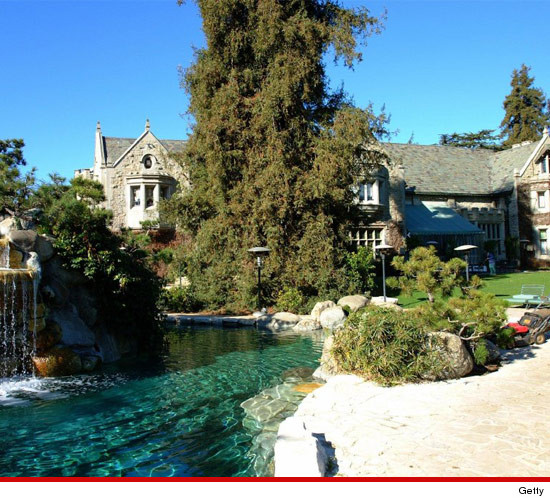 0221-getty-playboy-mansion
