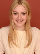 Dakota Fanning Turns 19 -- See More Famous Siblings!