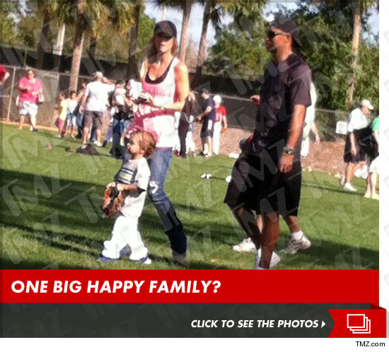 0223-tiger-woods-elin-nordegren-launch-tmz