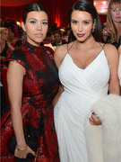 Kim Kardashian Parties with Miley Cyrus, Heidi Klum on Oscar Night