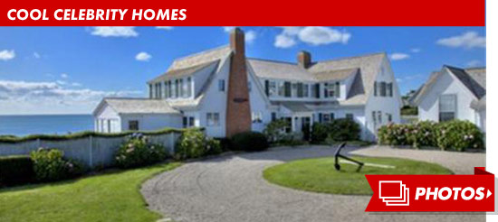 0228_celebrity_homes_cribs_footer