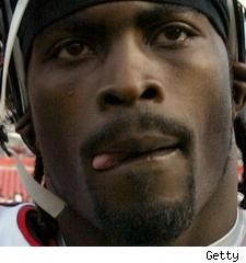 1002_michael_vick_getty-1