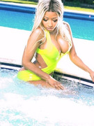 Nicki Minaj Slips Into Skimpy Swimsuit for New Music Video