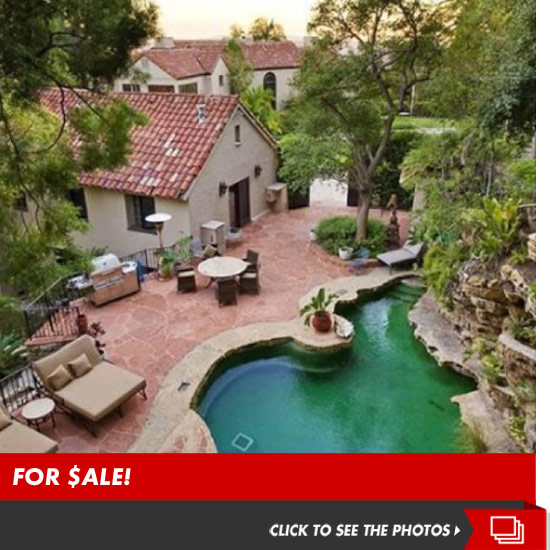 0313_katy_perry_house_for_sale_launch