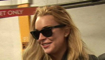 Lindsay Lohan -- Gets Off Plane Right Before Takeoff