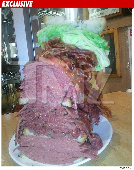 0222-carmello-sandwich-ex-tmz