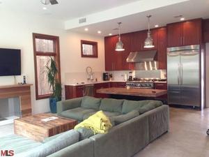 Cher's Venice Home -- For $ale!