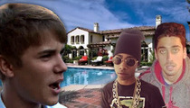 Justin Bieber to Lil Buddies: Mi Casa Su Casa