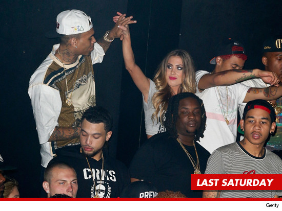 0408_chris_brown_blond_date_getty