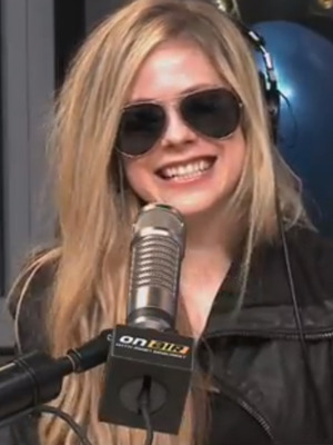 Avril Lavigne and Chad Kroeger Share Proposal & Wedding Details! 