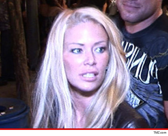 0409-jenna-jameson-tmz