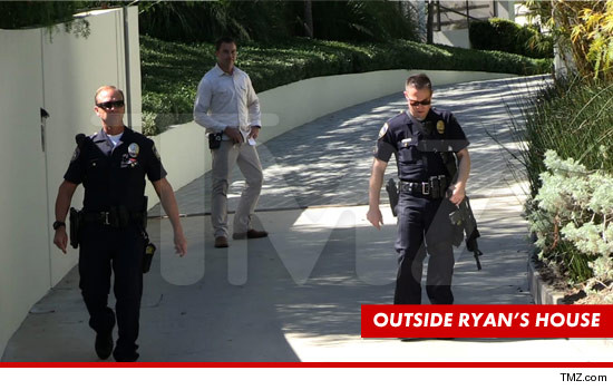 0410-ryan-seacrest-outside-tmz