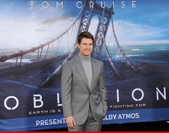 0411_tom_cruise_oblivion_premier_getty