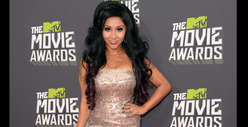 Snooki -- How Many Things in This Photo Are Fake?