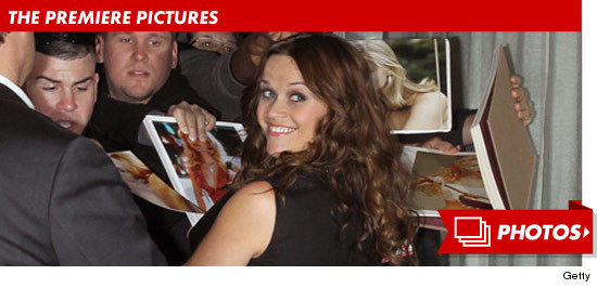 0422_reese_Witherspoon_premiere_footer