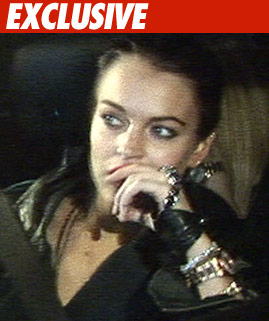 0422-lindsay-lohan-ex-tmz-01
