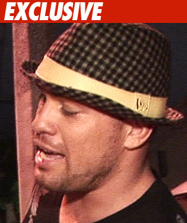 0426-tito-ortiz-ex-tmz-01