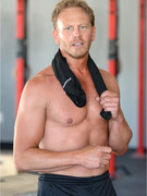 Whoa! Ian Ziering Flaunts Buff Bod at Chippendales Workout