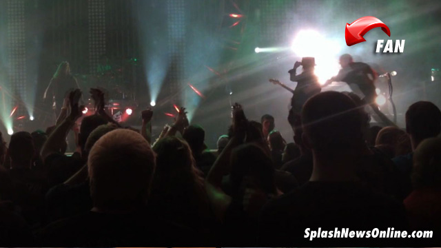050613_motley_crue_splash_primary