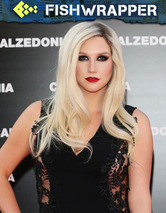 Ke$ha Is Crazy, Has Adorable Things to Say About Dancing And Deceased Dinosaurs