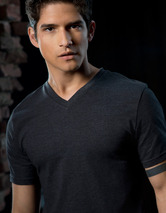 "Teen Wolf" Season Three Trailer -- Plus, Secrets from the Set!