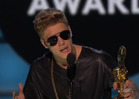 Justin Bieber -- BOOED at Billboard Music Awards