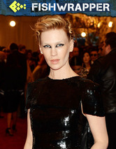 Just in Case You Were Wondering, January Jones Still Hasn't Gotten Over Herself