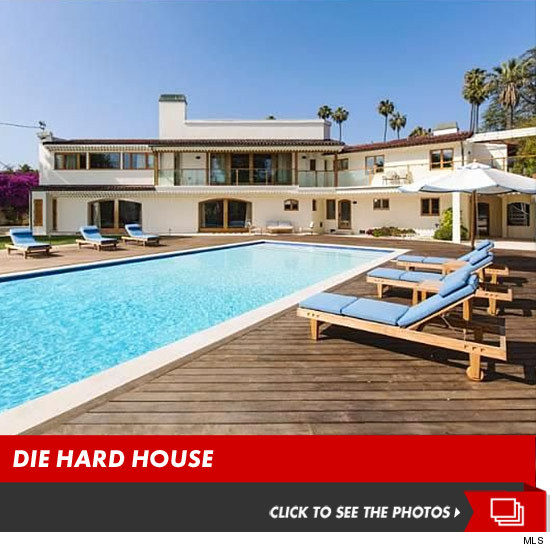 0529_bruce_willis_house_for_sale_launch