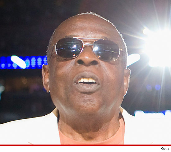 0604-deacon-jones-getty-music