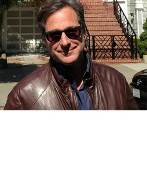 Bob Saget Goes Back to His "Full House" Roots!