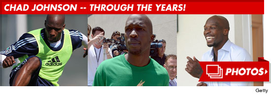 0610_chad_johnson_through_footer