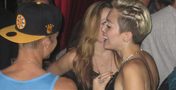 Justin Bieber -- Flirting with Miley Cyrus