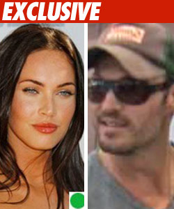 1028_megan_fox_green_ex_tmz_01-1