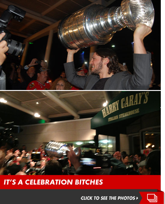 0625_blackhawks_celebration_launch_v3