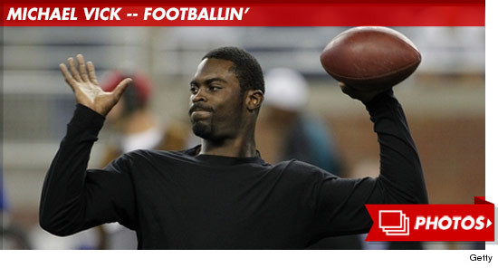 0718_michael_vick_footballin_footer