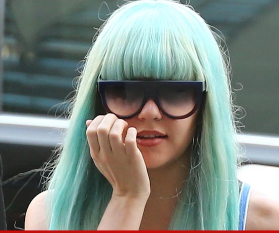 0724_amanda_bynes_03