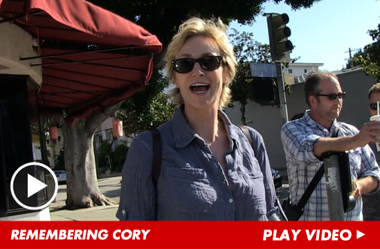 072513_jane_lynch_launch