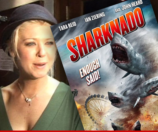 0729_tara-reid_sharknado